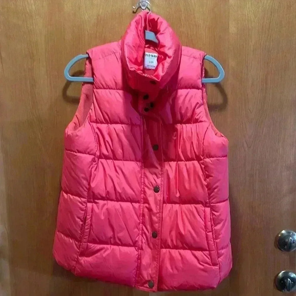 Old Navy puffer vest size large - Picture 1 of 7
